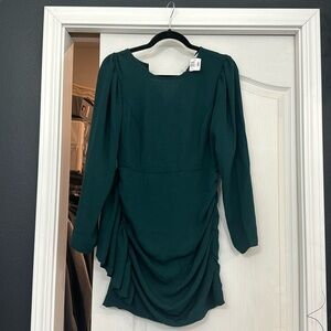 Lush emerald dress 11/29